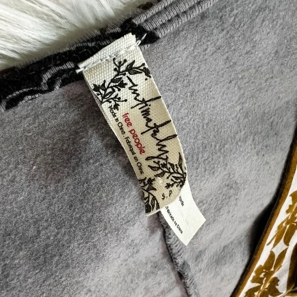 Like New! ✵☽Free People☾✵ Vintage V-Neck Black Gray VNTG Army Bodysuit | Small - Picture 4 of 13